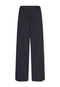 Wijdere broek in donker marineblauwe stof, met een subtiel textuurpatroon, platte tailleband en zonder zichtbare sluitingen of zakken.