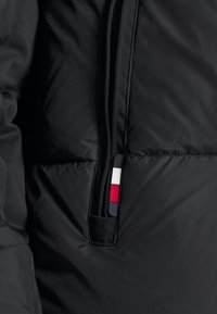 Tommy Hilfiger NEW YORK PUFFER JACKET - Giacca invernale - black