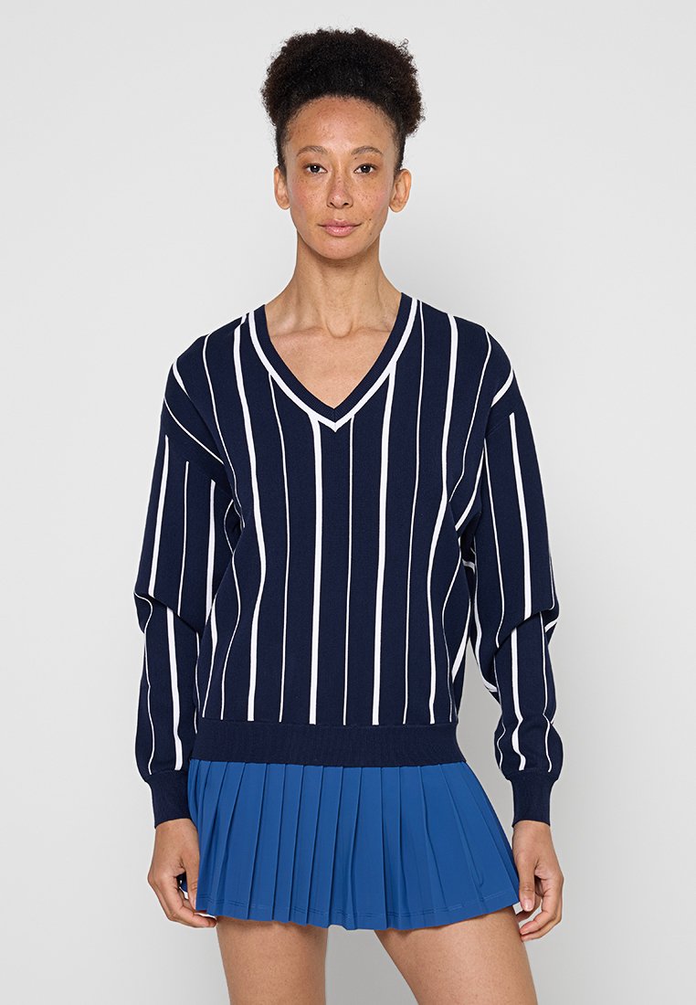 Wilson Sweater wit