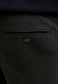 Jack & Jones JPSTMARCO JJFURY ANA - Chino - rosin