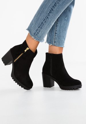 Ankle boot