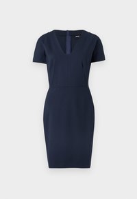 Tamsiai mėlyna aptempianti suknelė su V formos iškirpte ir trumpomis rankovėmis. Siuvimo detalės ant liemens ir sijono, pagaminta iš lygaus audinio. Užtrauktukas gale.