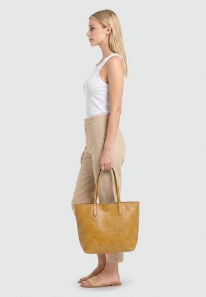 Harpa, SHOPPER MERIKA 2-IN-1 - Handtas - sunlit camel