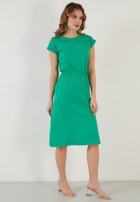 LELA SHORT SLEEVE MIDI - Dnevna haljina - benetton color
