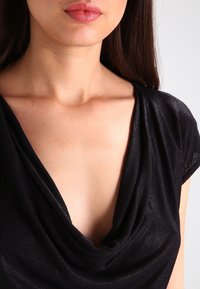 Object T-shirts basic - black