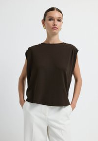 Niet geselecteerd, brown 