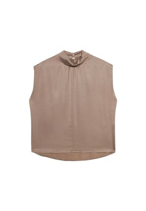 Blouse sans manches en satin beige clair avec un col haut, présentant des plis sur le devant et un ourlet arrondi. Texture lisse et minimalisme dans les détails.