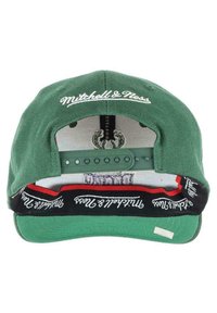 Mitchell & Ness MILWAUKEE BUCKS NBA TEAM GROUND 2 0 STRETCH SNAPBACK HWC C - Gorra - grün