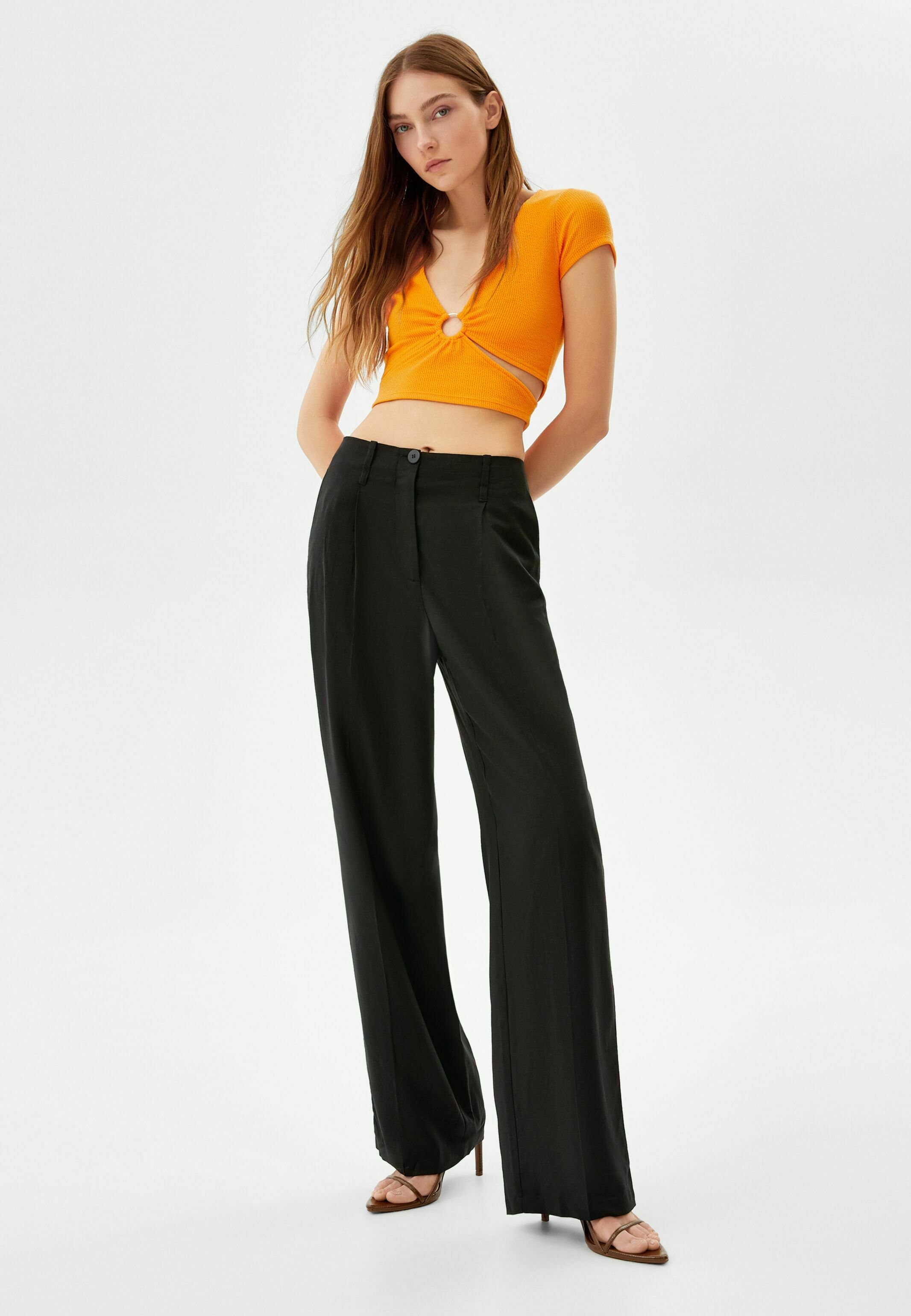 Bershka LINEN WIDE-LEG - Pantaloni - black/nero - Zalando.it