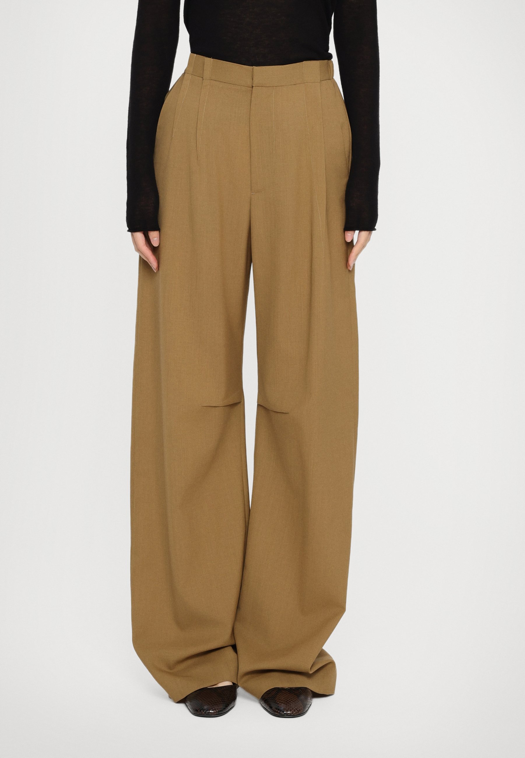 MM6 Maison Margiela PANTS - Trousers - tobacco/brown