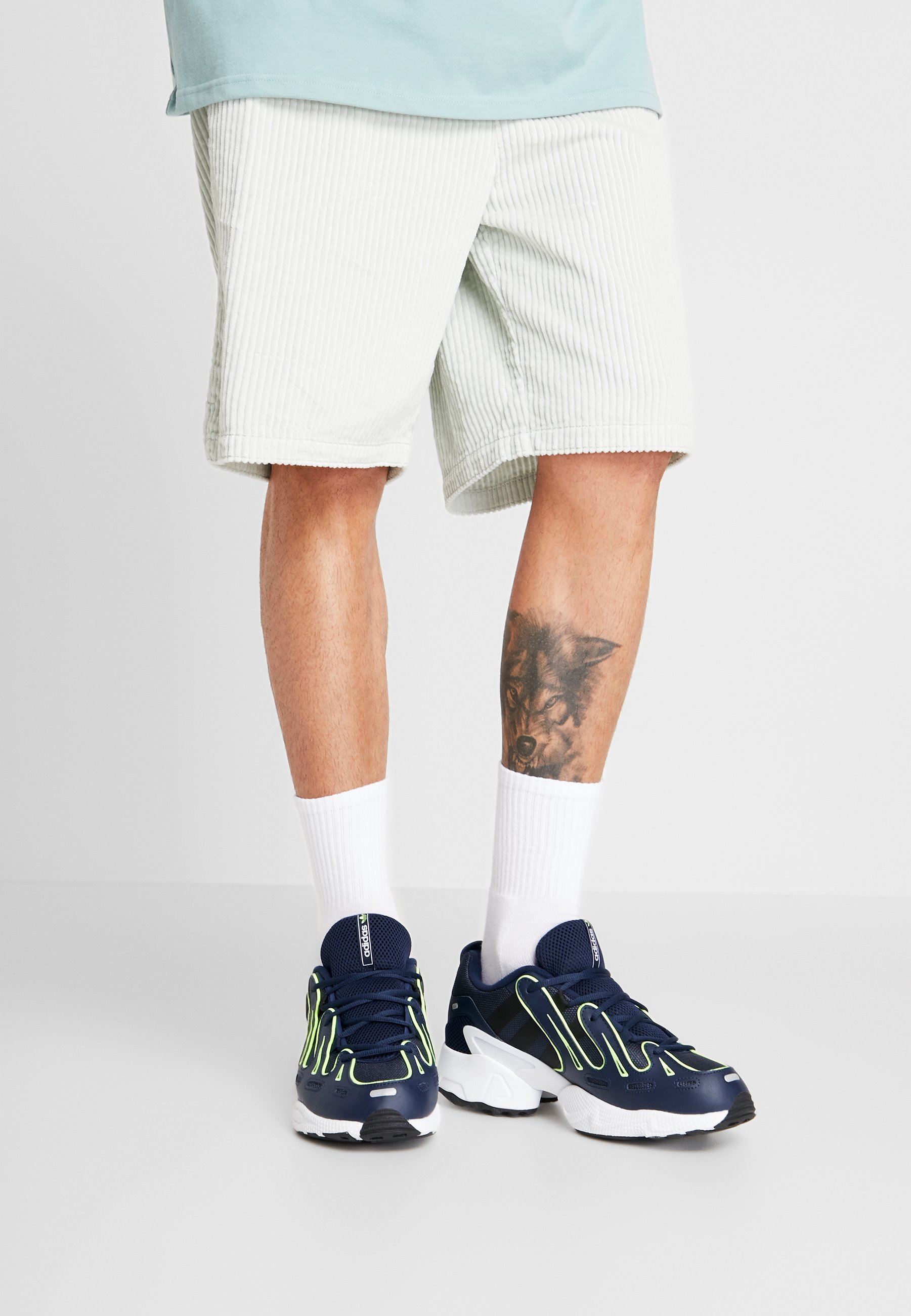 eqt gazelle collegiate navy