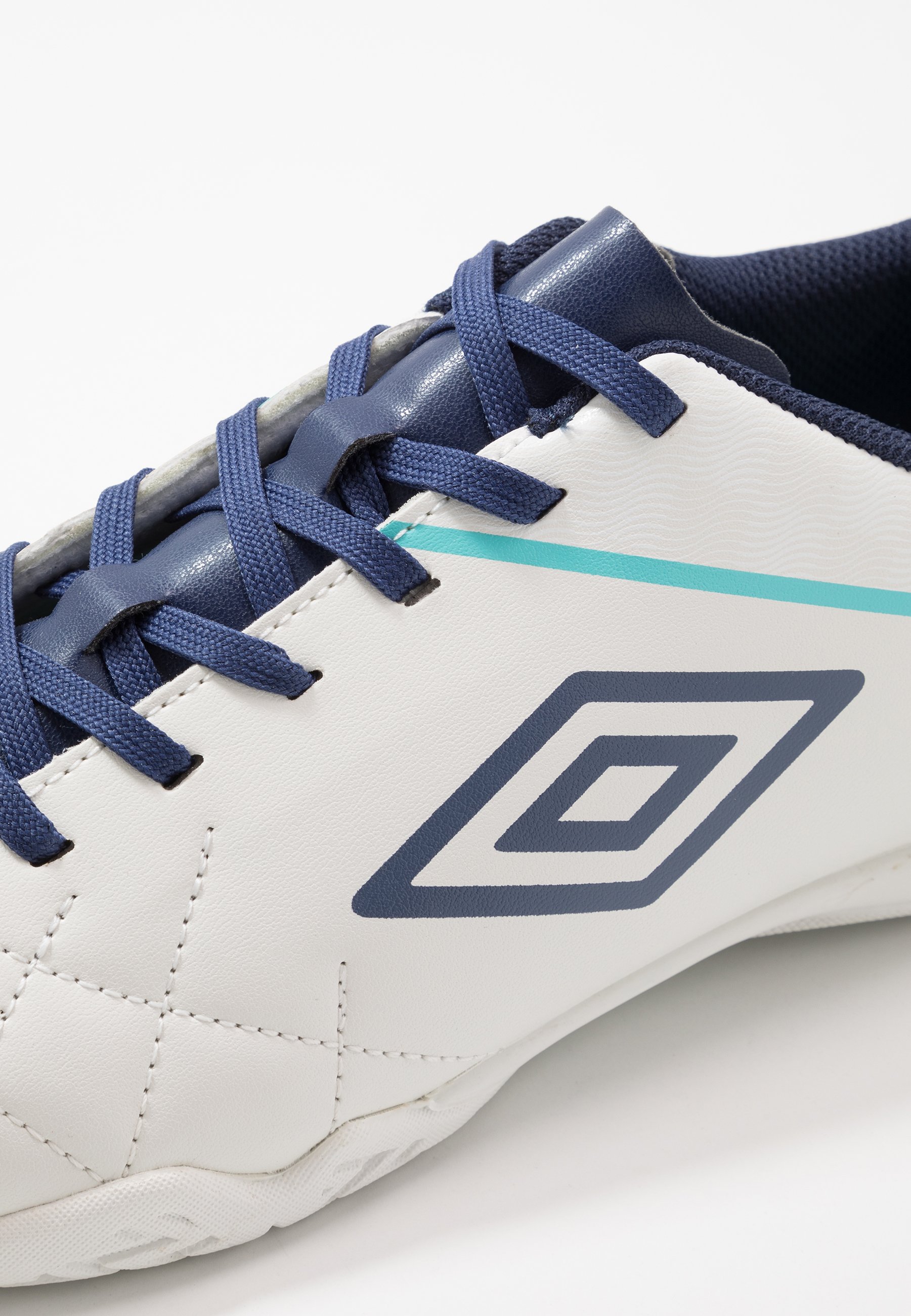 Umbro MEDUSÆ III LEAGUE IC Fotballsko innendørs white Umbro MEDUSÆ III CLUB IC Fotballsko innendørs white