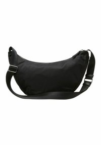 Borsa a spalla nera in nylon con forma curva, caratterizzata da una superficie liscia, una tracolla regolabile e una chiusura con zip.