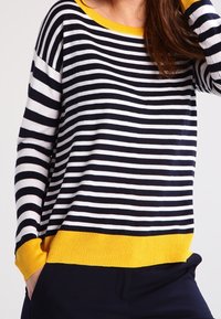 United Colors of Benetton Jumper - blue