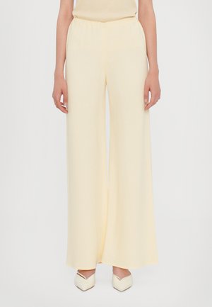 FLORINE PANT - Pantalon classique - butter