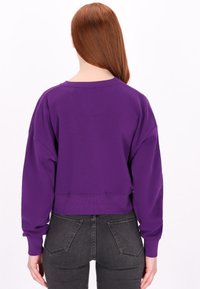 DreiMaster Sweater - dunkellila