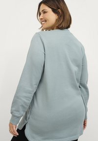 Ellos Plus collection Sudadera - grüngrau