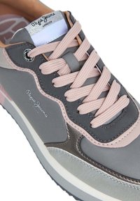 Pepe Jeans Sneakers laag - bleach green