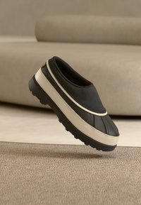 Δεν επιλέχθηκε, black