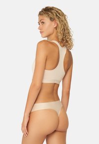 Danish Endurance 3 PACK - String - beige
