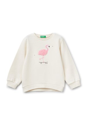 - Bluza