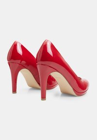 Bata High heels - rossa