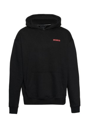 Sorte hoodie lavet af blødt stof, med en frontkangaroo lomme og et rødt "ROCAWEAR" logo på venstre bryst. Klassisk pasform og design.