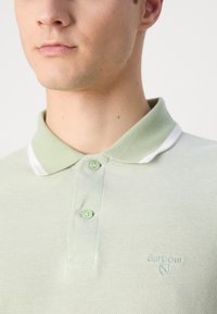 Barbour BARNARD  - Polo - vintage green