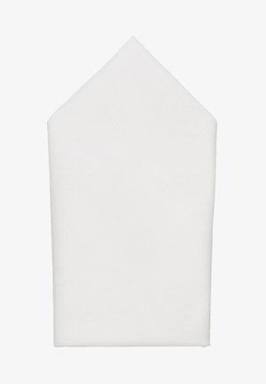 Baltas audinio elementas su smailiu viršumi ir stačiakampio forma, pasižymintis lygiu paviršiumi ir be matomų raštų ar aparatūros.