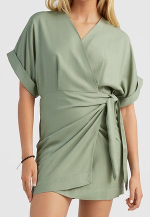 Robe de jour - light green