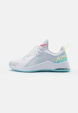 Nike Performance Chaussures fitness - white