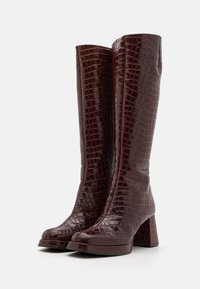 Chie Mihara KANYE - Platform csizmák - monda terra