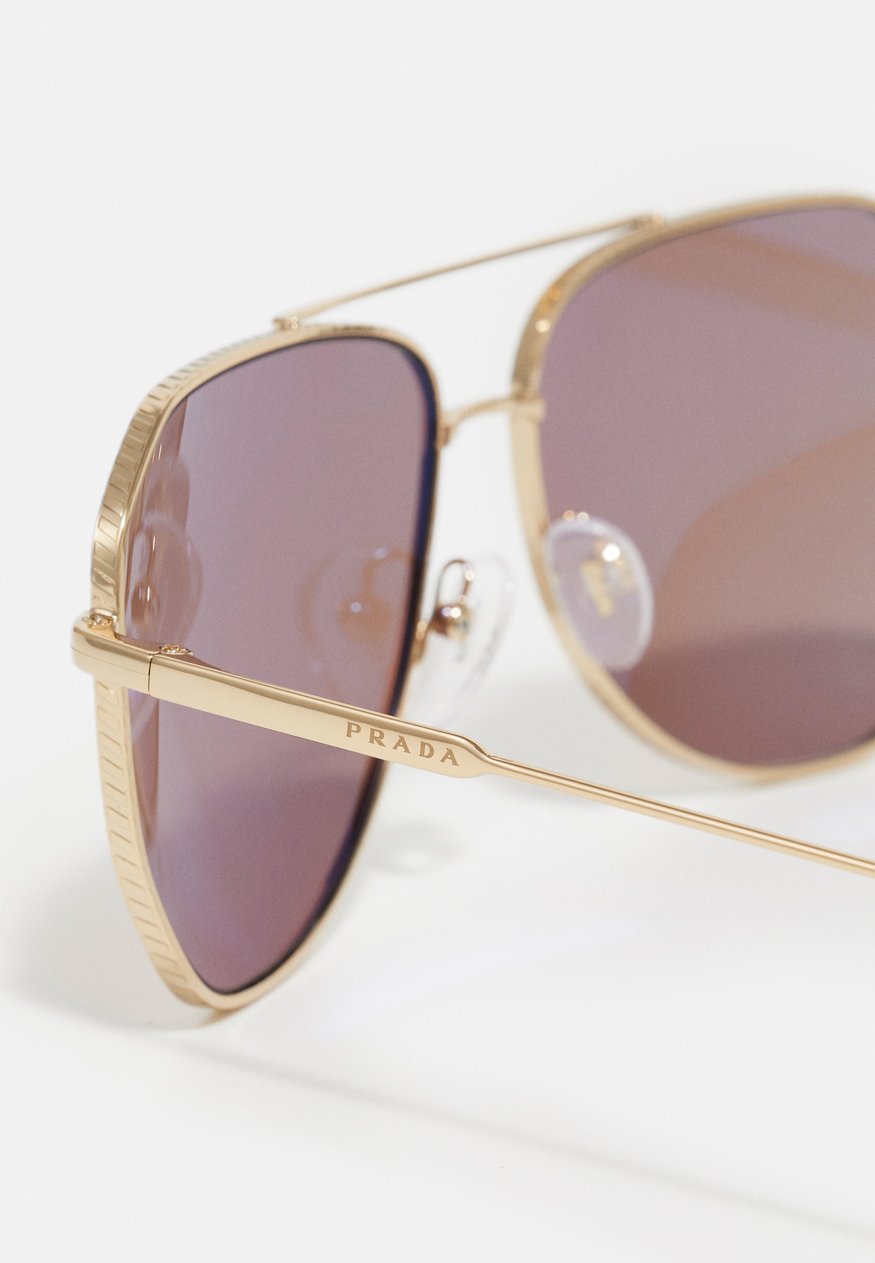 Prada Zonnebril - gold-coloured/goudkleurig - Zalando.nl