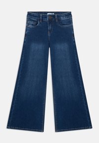 Jeans de tiro ancho en azul oscuro. Hechos de algodón con una textura suave. Presentan bolsillos delanteros, una cremallera y costuras de contraste.