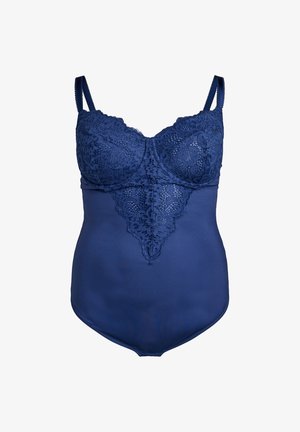 Laivastonsininen bodysuit, jossa on pitsinen yläosa kukkakuviolla, säädettävät hihnat ja sileä, tiukka alaosa.