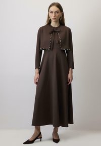 BEADED SET - Blazer - brown