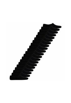 Quattordici coppie di calzini neri bassi e invisibili disposti diagonalmente su uno sfondo bianco.