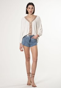 INFLUENCER TRIMMED - Bluse - white