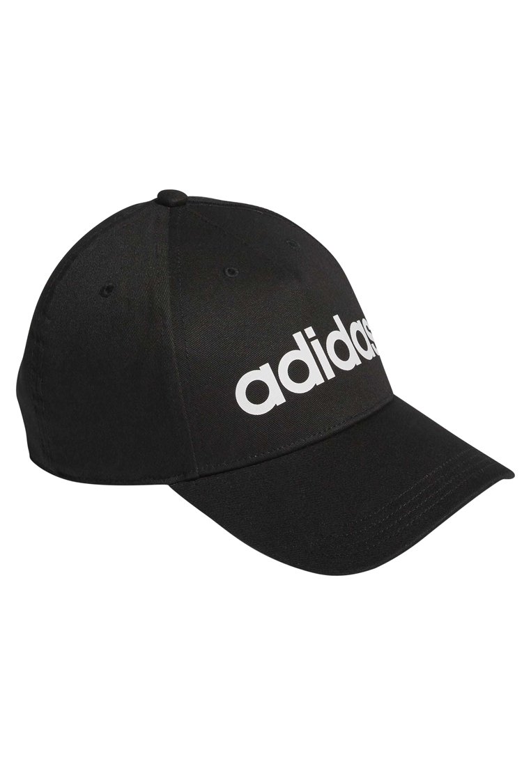 Cappellino da baseball nero con logo "adidas" bianco sulla parte anteriore, realizzato in tessuto con visiera curva e fori di ventilazione sulla parte superiore.