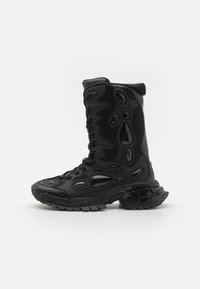 NUCLEO BOOT UNISEX - Platvormsaapad - volcanic black
