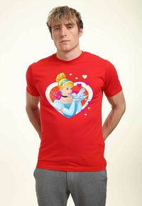 Henry Tiger DISNEY PRINCESSES CINDERELLA HEARTS UNISEX - T-shirt z nadrukiem