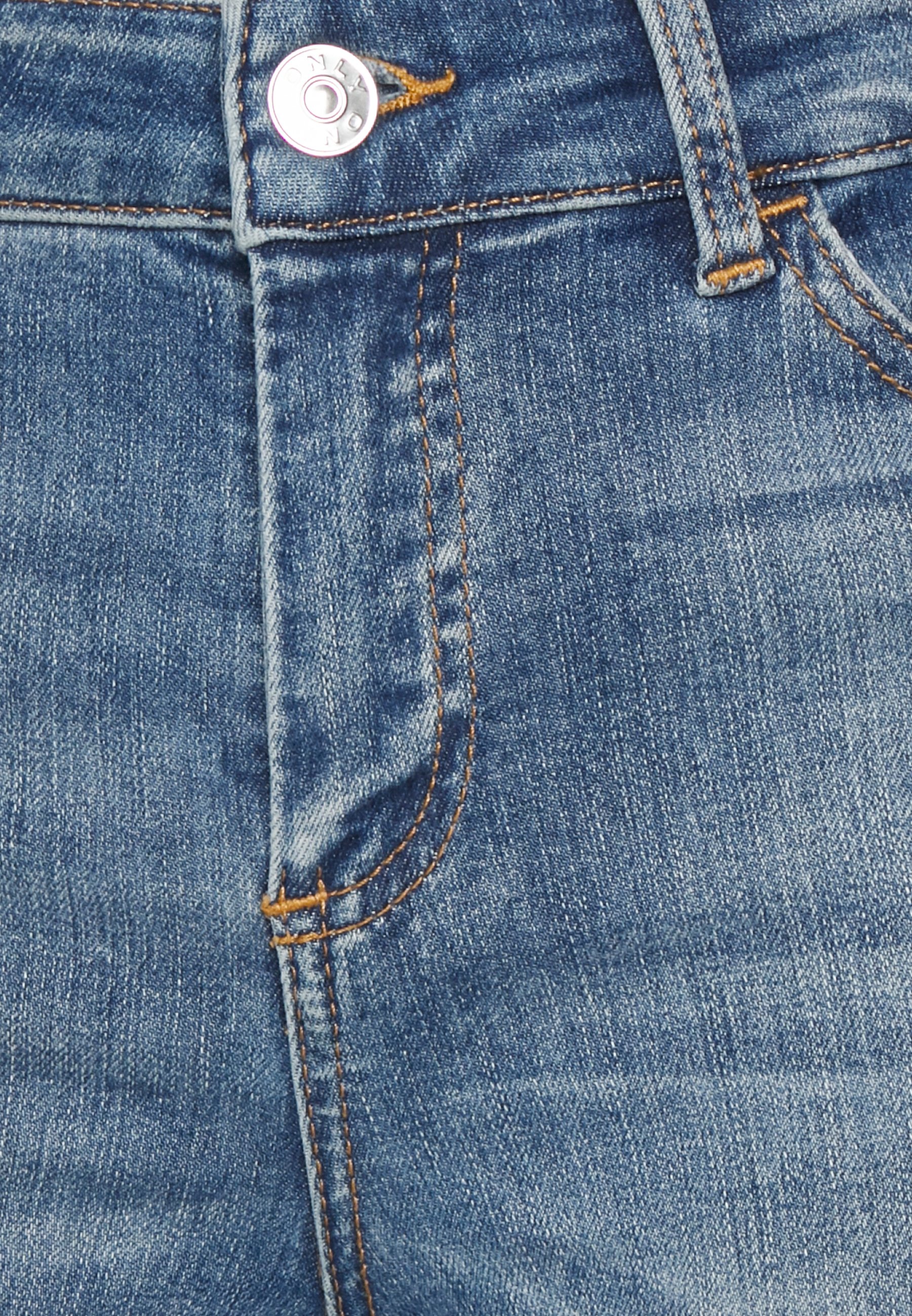 ONLY Petite ONLBLUSH MID - Flared Jeans 