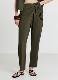 Calliope Pantalon classique - verde militare scuro
