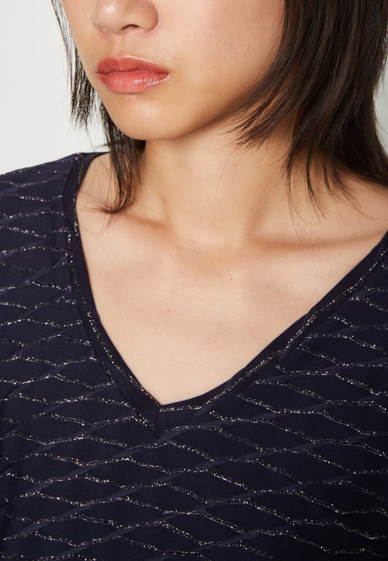 ONLASTRA V NECK GLITTER 