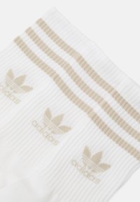 adidas Originals CREW  3 PACK - Calze - white/wonder beige