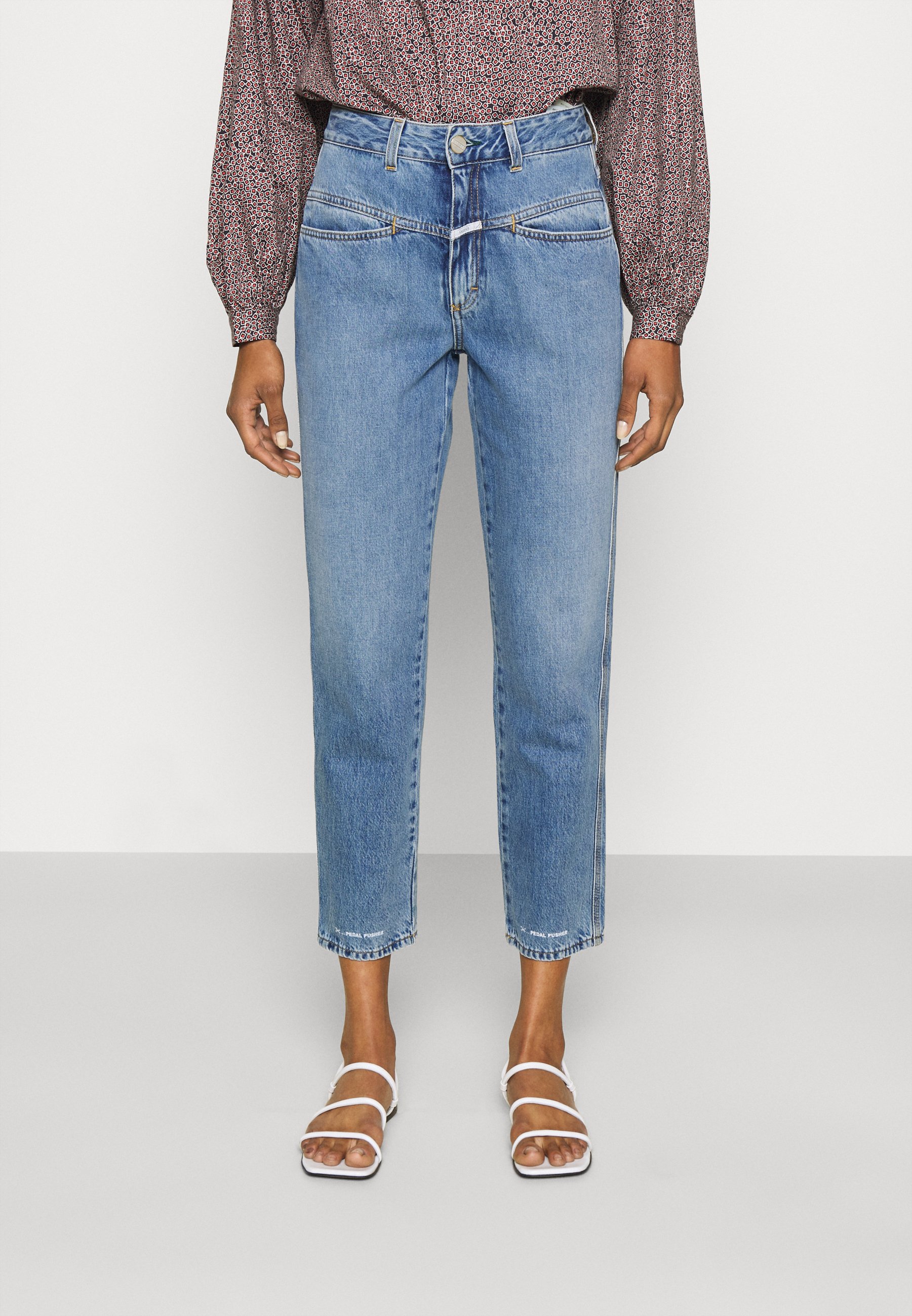 CLOSED PEDAL PUSHER - Relaxed fit jeans - mid blue/blue - Zalando.co.uk