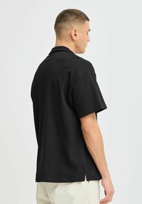 Solid SDOSWALD - Polo - true black