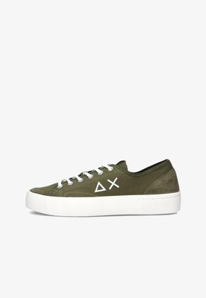 Sun68, BASSE - Zapatillas - dark green