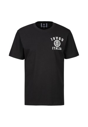 Schwarzes T-Shirt mit kurzen Ärmeln, weißem Text "19V69 ITALIA" und einem Löwenemblem auf der oberen linken Brust.