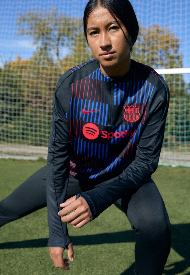 Nike Performance FC BARCELONA NIKE STRIKEDRILTPKAWAY PRE-MATCH - Club wear - black/university red